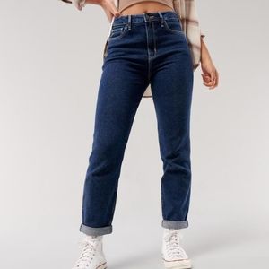 Hollister mom jean